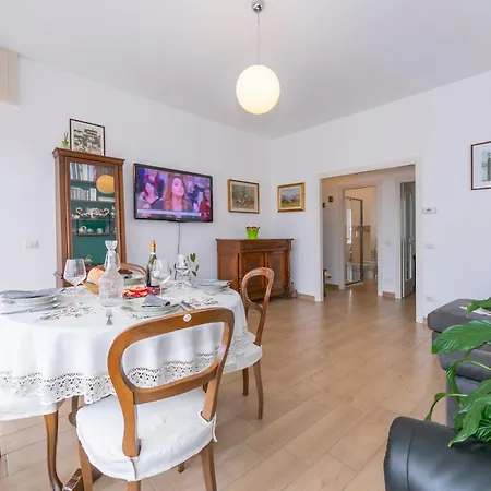 Apartmán Residenza La Terrazza Di Dante - Happy Stresa