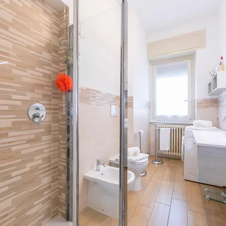 Residenza La Terrazza Di Dante: 2Br Apartment With Sunny Terrace - Happy Rentals