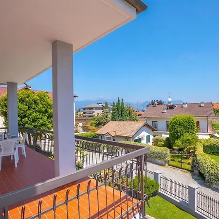 Διαμέρισμα Residenza La Terrazza Di Dante: 2Br Apartment With Sunny Terrace - Happy Rentals *
